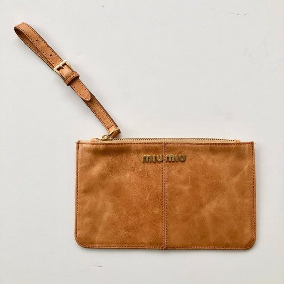 MIU MIU Replica Yellow Gold Leather Simple Wristlet Clutch Adjustable Strap 8x5" - Picture 5 of 11